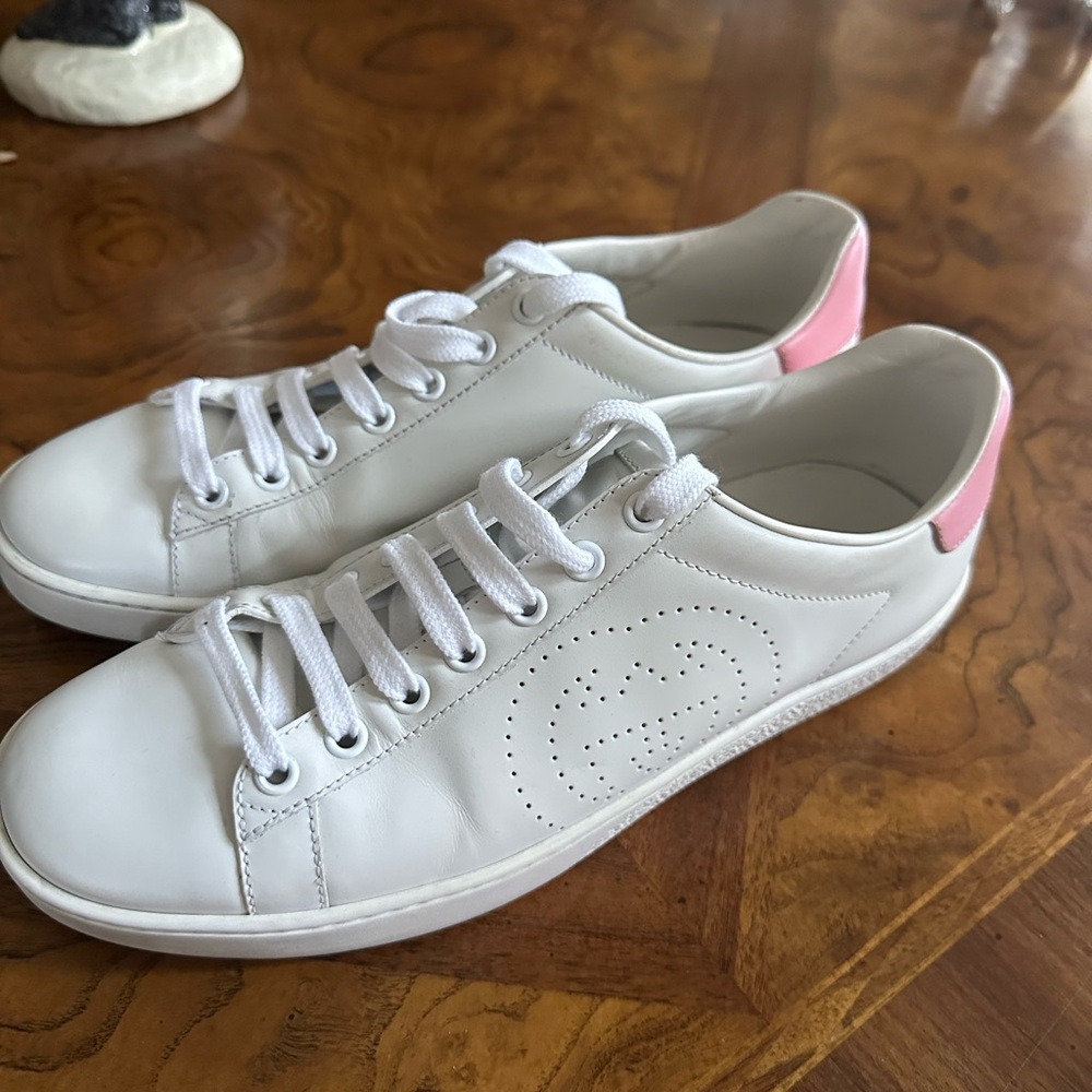 Gucci White and Pink Sneakers
